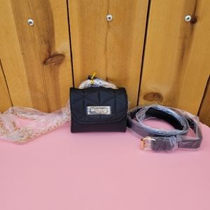 New bebe Los Angeles Camile Micro Fanny Pack Black
